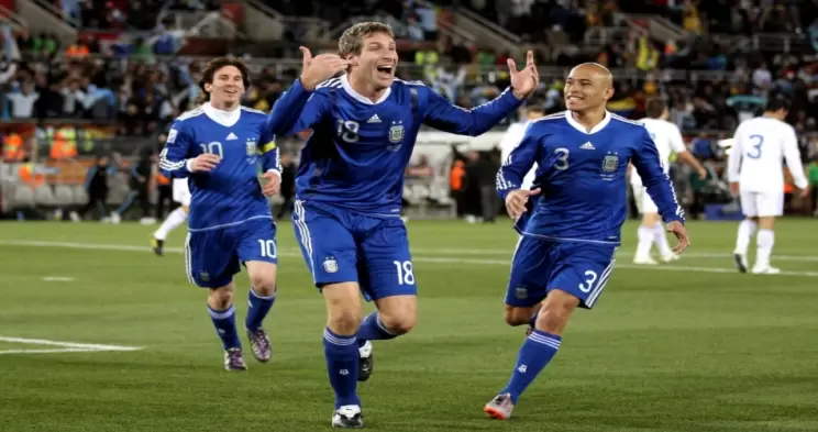 利雅得新月VS拉斯永恒直播_利雅得新月VS拉斯永恒体育直播频道直播观看_利雅得新月VS拉斯永恒体育直播免费观看高清-24直播